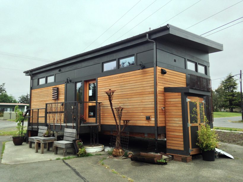 Dit is het perfecte tiny house voor jou! Waterhaus by Greenpod Development